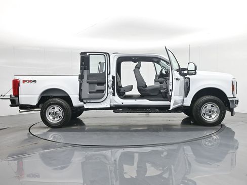 New 2026 Ford F350 XL w/ XL Driver Assist Package image 4