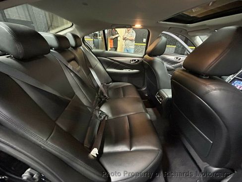 Used 2021 INFINITI Q50 Luxe AWD/4WD image 17