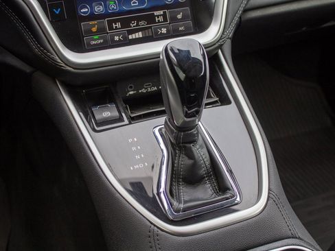 Used 2023 Subaru Outback Limited XT image 21