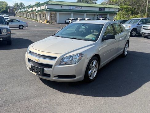 Used 2012 Chevrolet Malibu LS FWD image 5