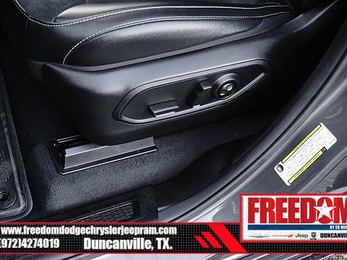 Used 2024 Jeep Grand Cherokee Altitude image 35