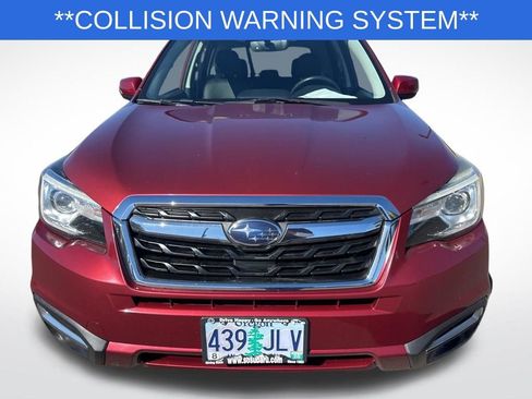 Used 2017 Subaru Forester 2.5i Touring AWD/4WD image 2