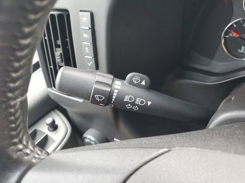 Used 2023 GMC Savana 2500 w/ Driver Convenience Package image 21