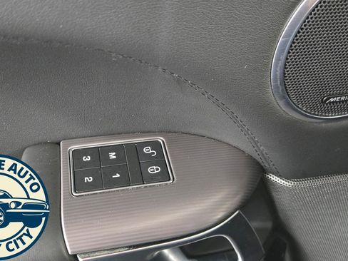 Used 2019 Land Rover Range Rover Sport HSE image 26
