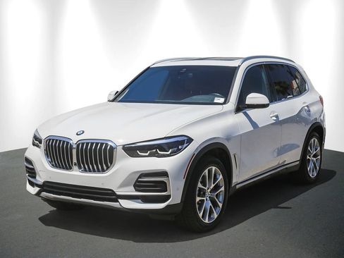 Used 2023 BMW X5 sDrive40i w/ Parking Assistance Package RWD image 3