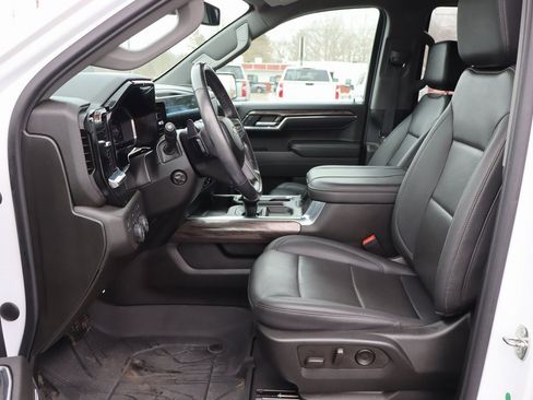 Used 2023 Chevrolet Silverado 1500 LTZ image 5