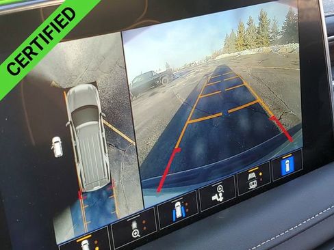 Certified 2022 Chevrolet Suburban Premier w/ Premium Package image 15