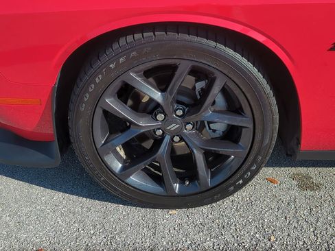 Used 2023 Dodge Challenger R/T w/ Blacktop Package image 12