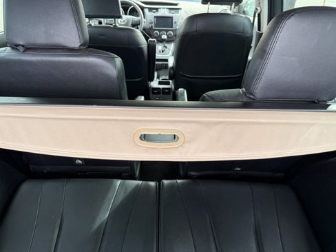 Used 2014 MAZDA MAZDA5 Grand Touring FWD image 20