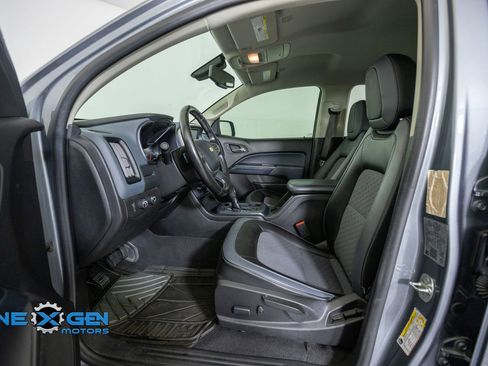 Used 2020 Chevrolet Colorado Z71 AWD/4WD image 11
