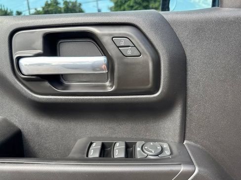 Used 2023 Chevrolet Silverado 1500 Custom Trail Boss w/ LPO, Dark Essentials Package AWD/4WD image 21