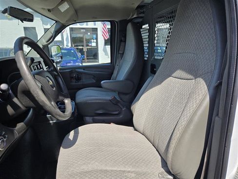 Used 2014 Chevrolet Express 1500 AWD image 20
