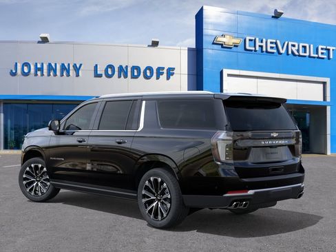 New 2026 Chevrolet Suburban High Country AWD/4WD image 3