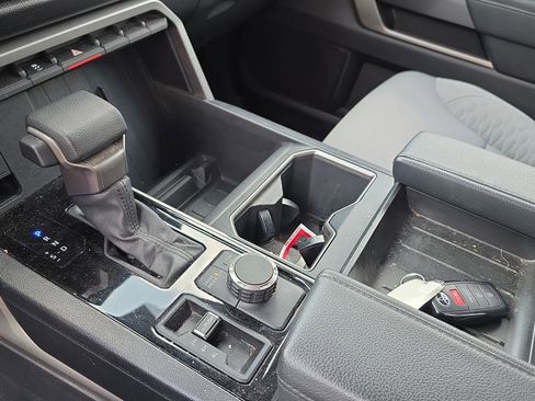 Used 2022 Toyota Tundra SR5 image 20