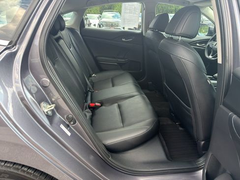 Used 2019 Honda Insight Touring image 25