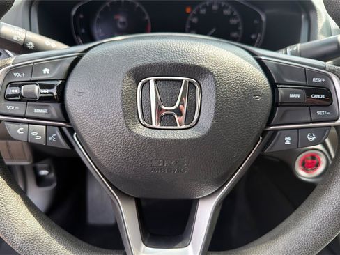 Used 2019 Honda Accord LX image 16