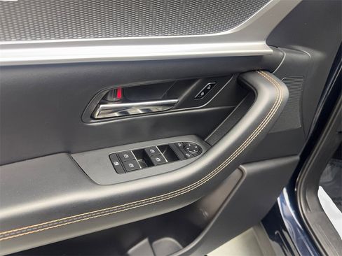 Used 2024 MAZDA CX-90 3.3 Turbo w/ Preferred Package image 32