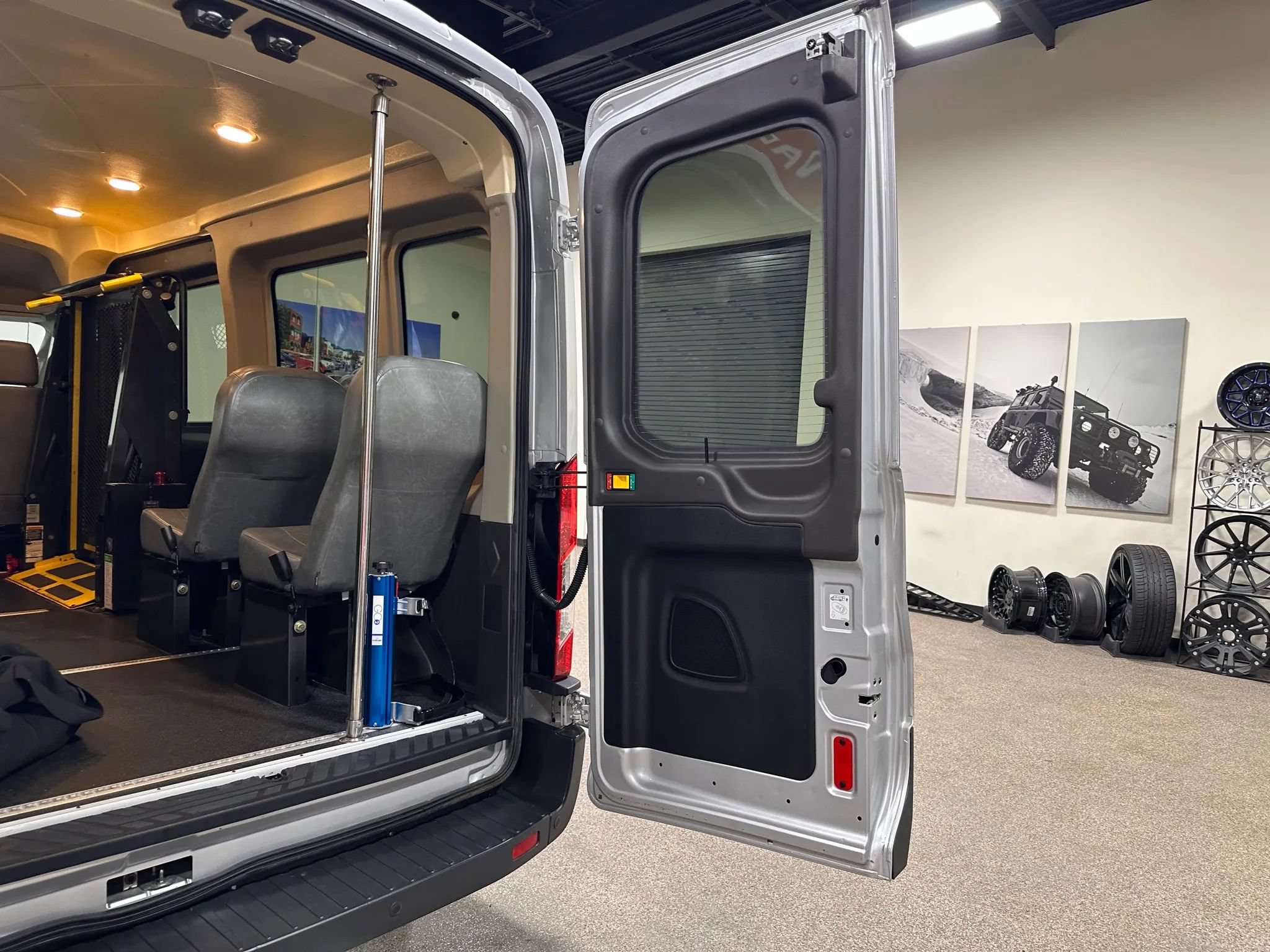 Used 2015 Ford Transit 350 148 Medium Roof RWD image 23