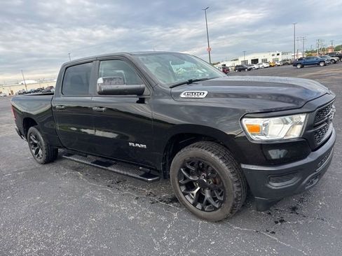 Used 2019 RAM 1500 Tradesman w/ Tradesman Group AWD/4WD image 3