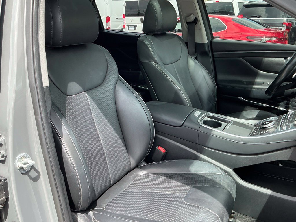Used 2021 Hyundai Santa Fe Limited w/ Cargo Package FWD image 18