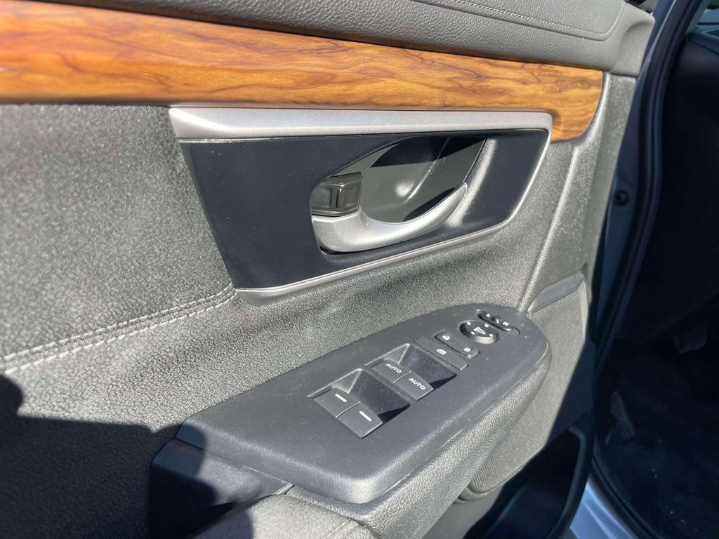 Certified 2022 Honda CR-V EX image 18