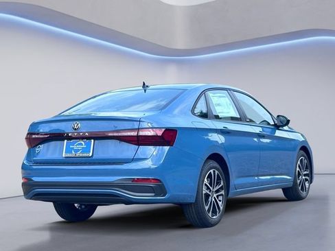 New 2026 Volkswagen Jetta Sport FWD image 5