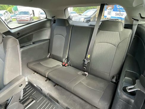 Used 2017 Chevrolet Traverse LT w/ Graphite Special Edition FWD image 9