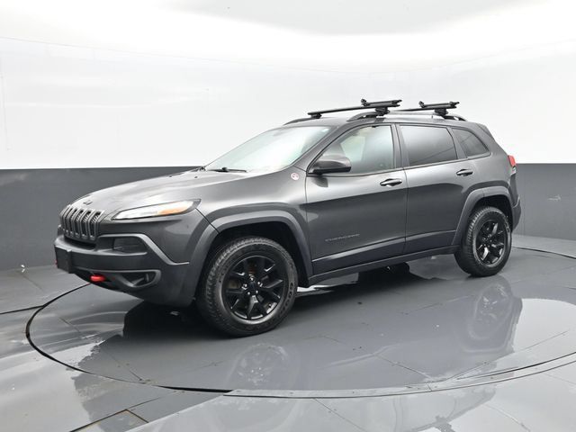 Used 2016 Jeep Cherokee Trailhawk w/ Leather Interior Group AWD/4WD image 1