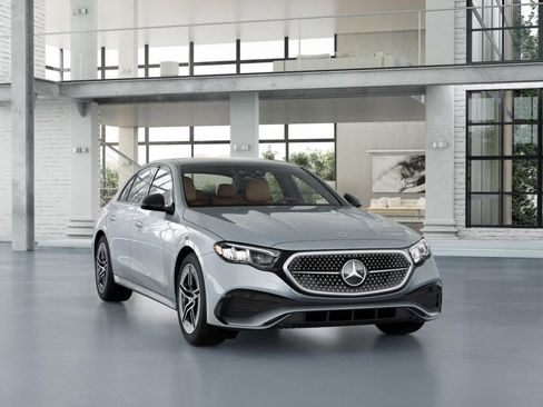 New 2026 Mercedes-Benz E 350 4MATIC Sedan image 9