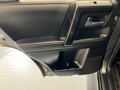 Used 2021 Toyota 4Runner Nightshade image 31