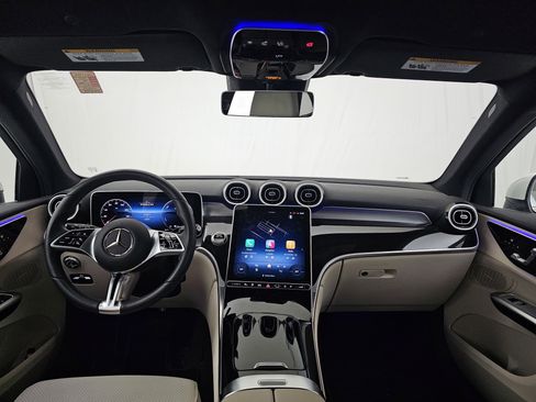 Certified 2025 Mercedes-Benz GLC 350e 4MATIC image 17