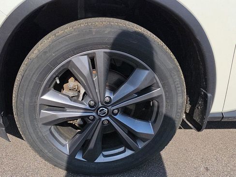 Used 2022 Nissan Murano Platinum AWD/4WD image 15