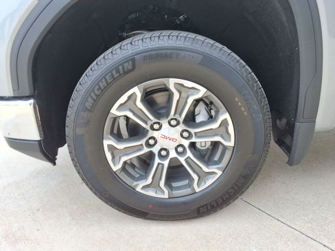 Used 2026 GMC Sierra 1500 SLE AWD/4WD image 34