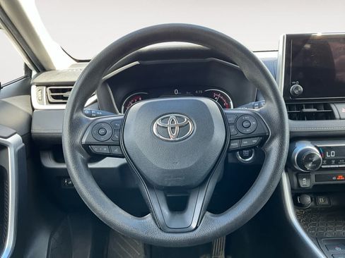 Used 2023 Toyota RAV4 XLE AWD/4WD image 15