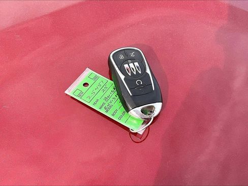 Used 2025 Buick Envista Avenir FWD image 12