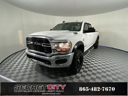 Used 2019 RAM 3500 Big Horn image 3