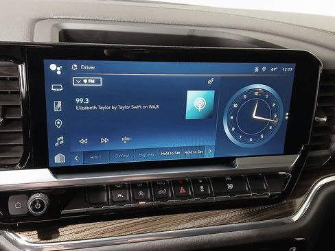 Used 2023 Chevrolet Silverado 1500 LT image 22