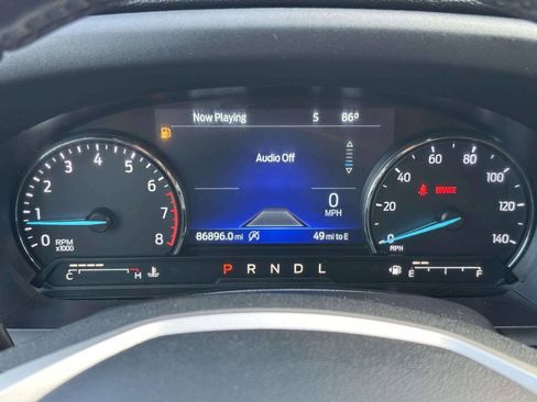 Used 2021 Ford Explorer Limited w/ Equipment Group 301A AWD/4WD image 11