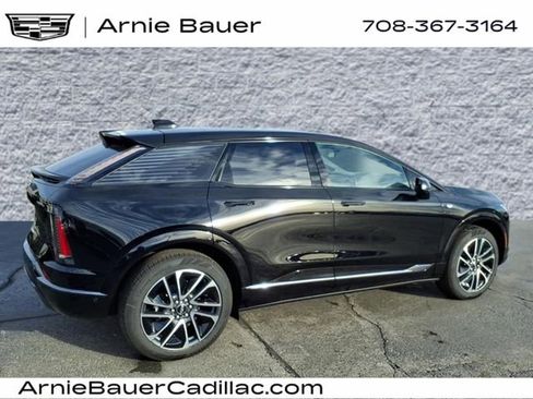 New 2026 Cadillac Optiq Sport 1 image 6