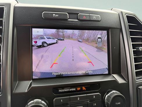 Used 2020 Ford F150 XLT w/ Equipment Group 302A Luxury AWD/4WD image 11