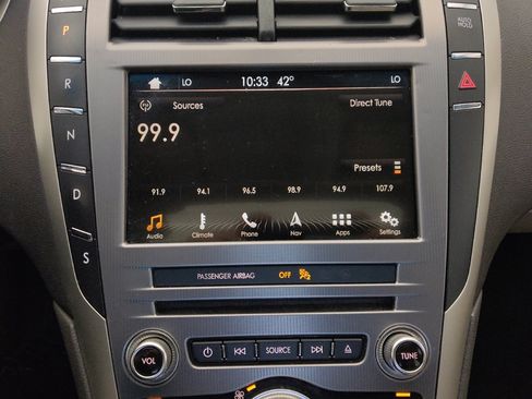 Used 2018 Lincoln MKZ Reserve image 25