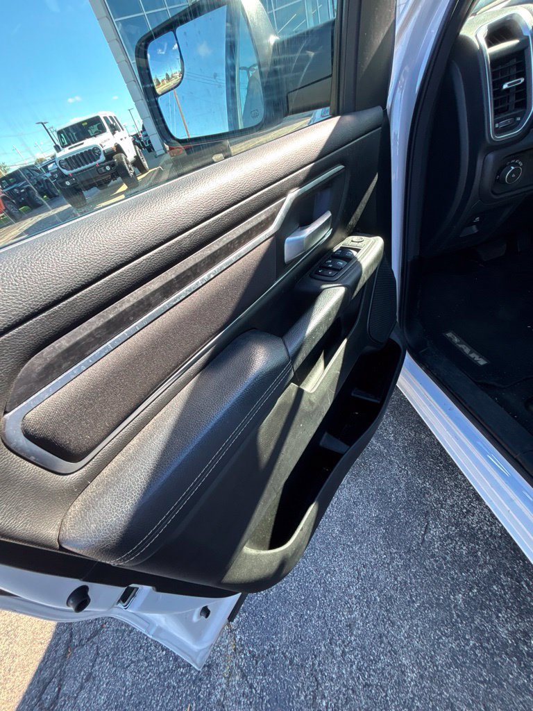 Used 2024 RAM 1500 Big Horn AWD/4WD image 21