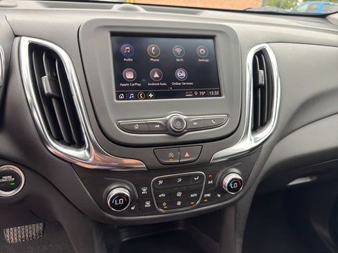 Certified 2024 Chevrolet Equinox LT FWD image 17