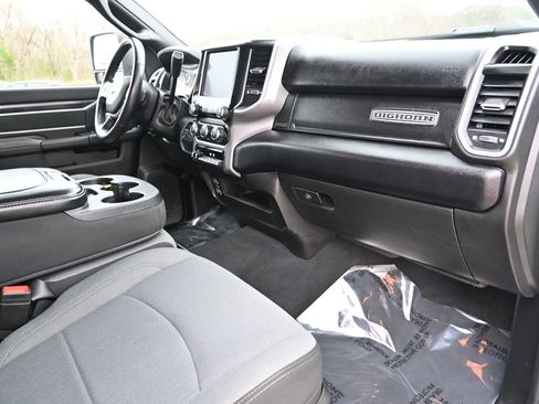 Used 2024 RAM 3500 Big Horn image 24