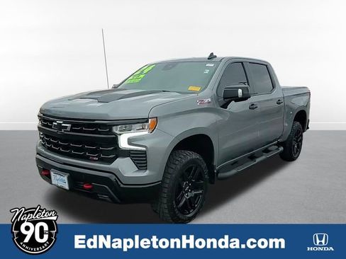 Used 2024 Chevrolet Silverado 1500 LT Trail Boss w/ LT Trail Boss Premium Package image 1