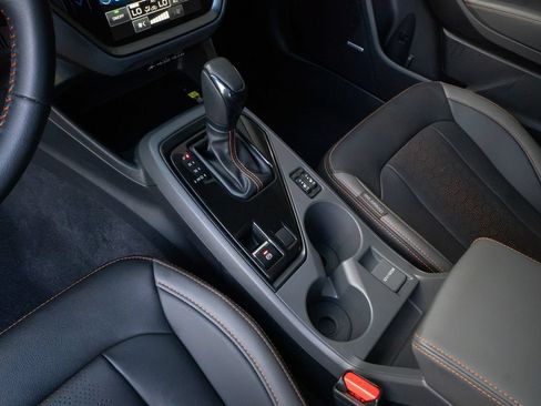 Certified 2025 Subaru Crosstrek 2.5i Limited w/ Crosstrek Mirror Package AWD/4WD image 10