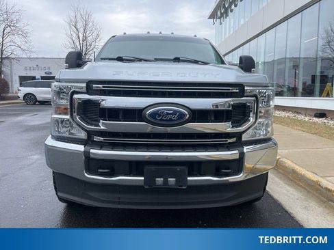 Used 2022 Ford F250 XL w/ STX Appearance Package image 2