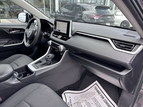 Used 2024 Toyota RAV4 XLE image 29