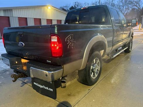 Used 2011 Ford F250 Lariat w/ Chrome Pkg image 8