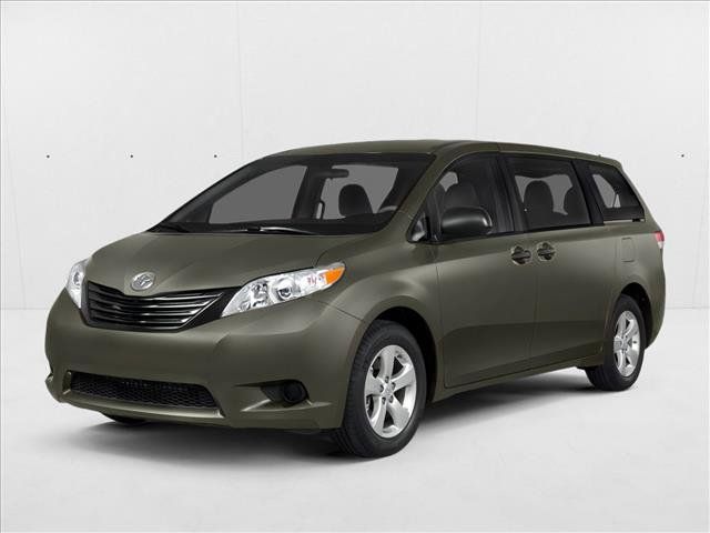 Used 2014 Toyota Sienna XLE FWD image 1